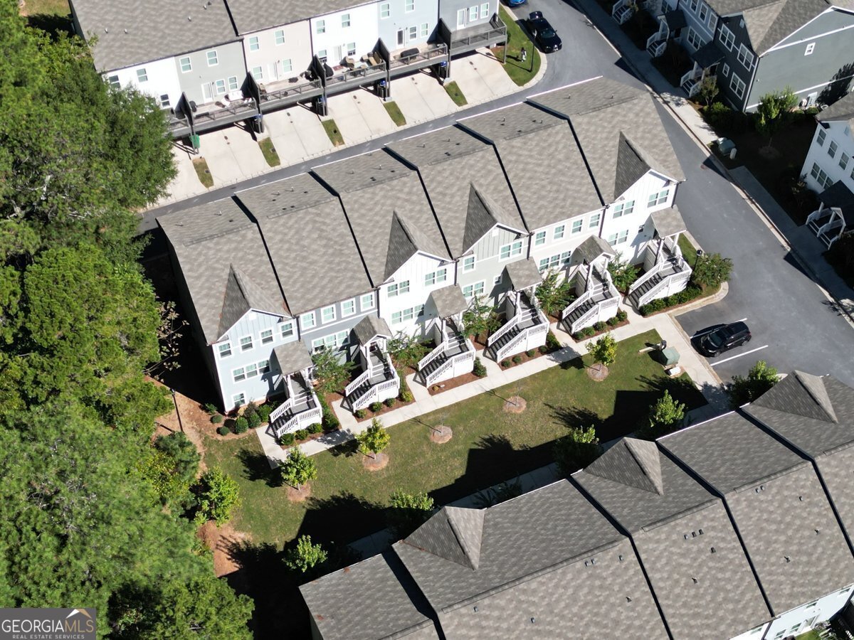 1267 Carbon Court SE