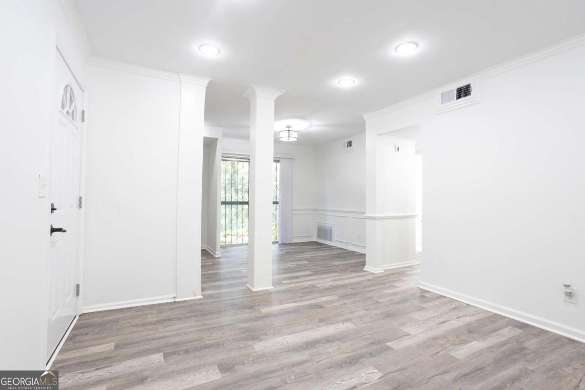 3232 Abbeywood Drive