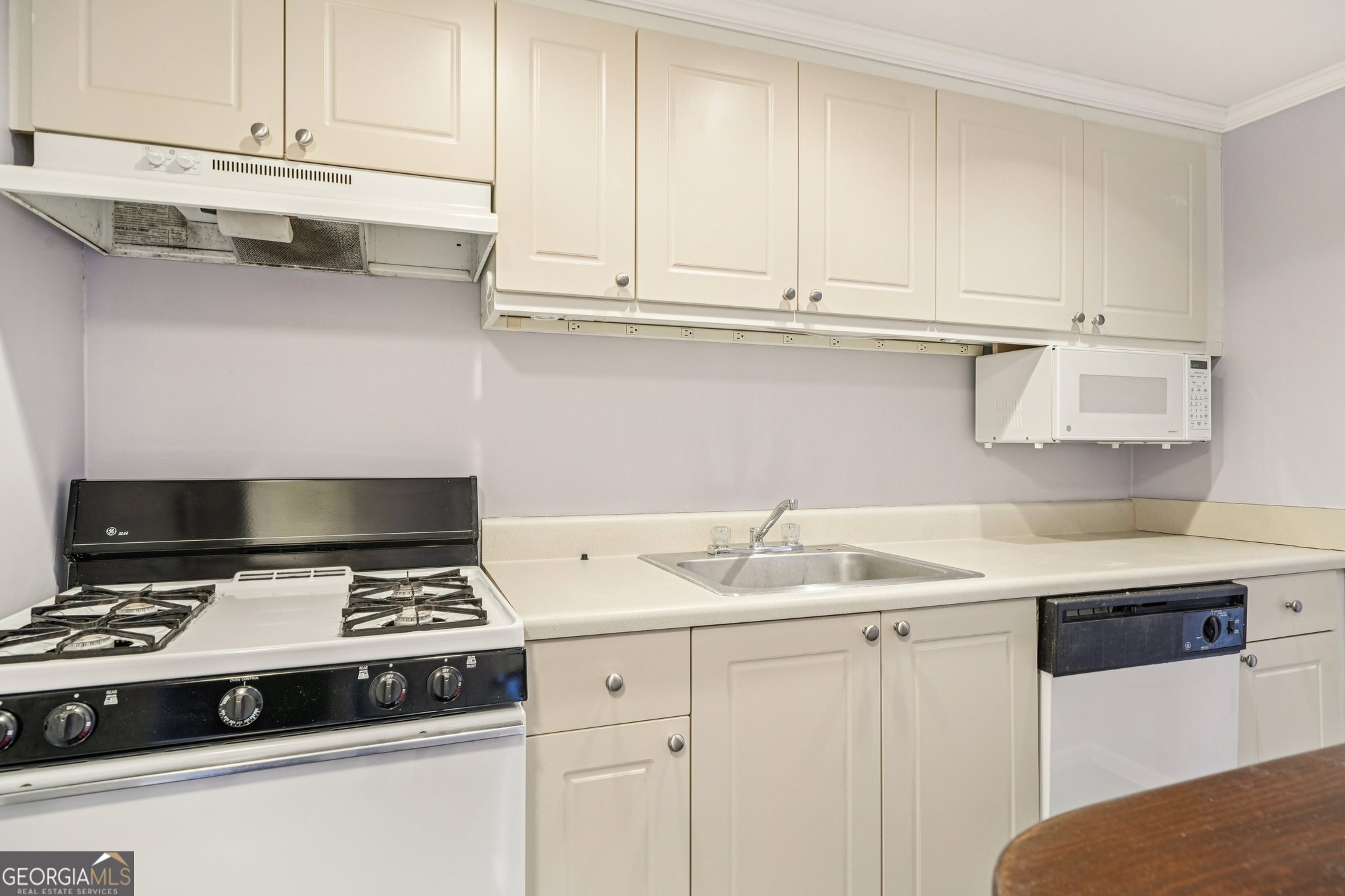 1501 Clairmont Road # 1911