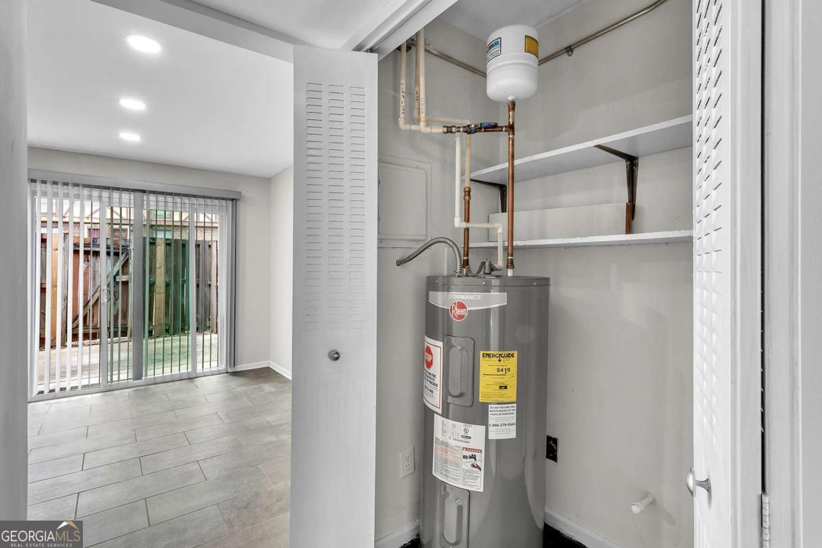 3243 Abbeywood Drive