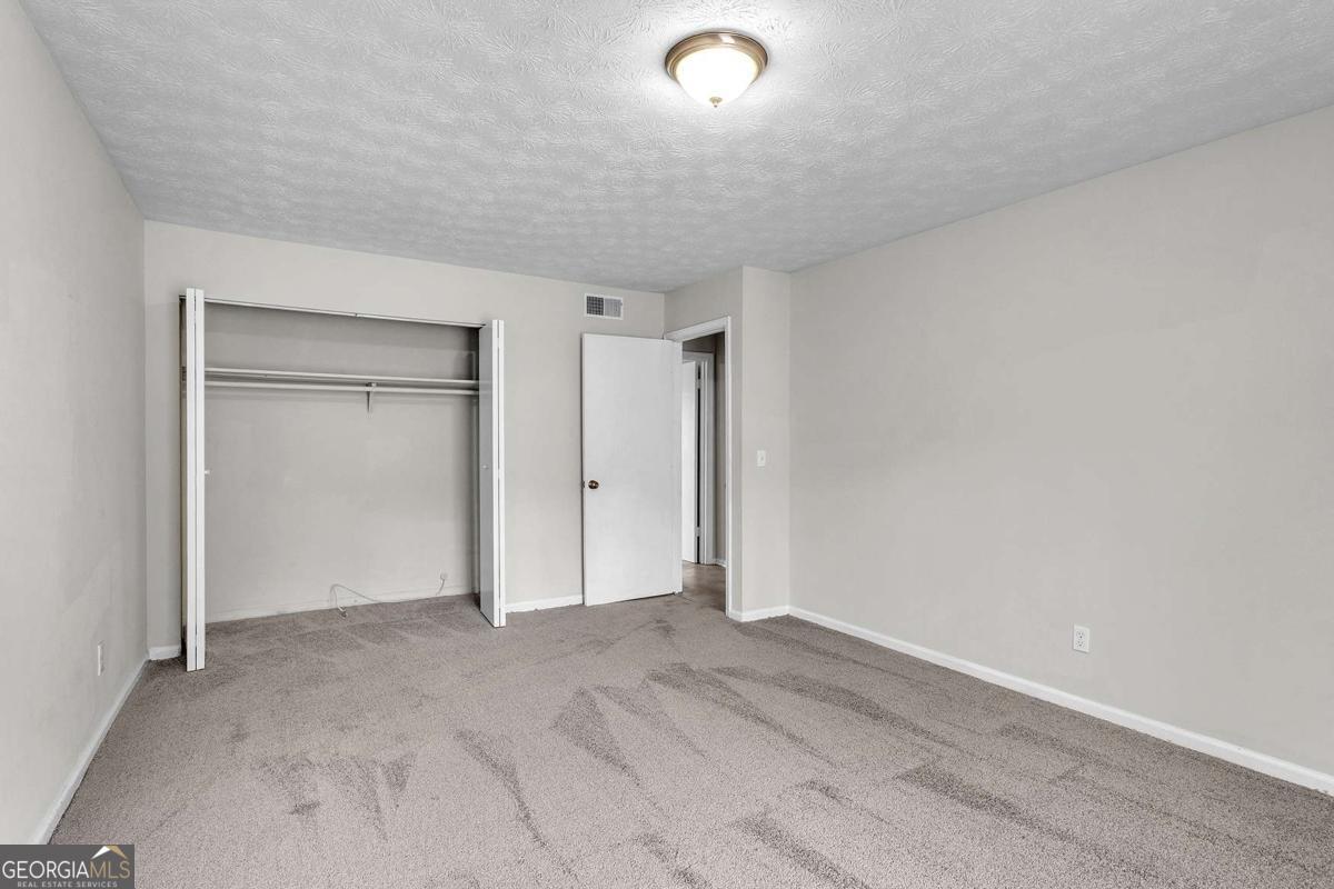 3243 Abbeywood Drive