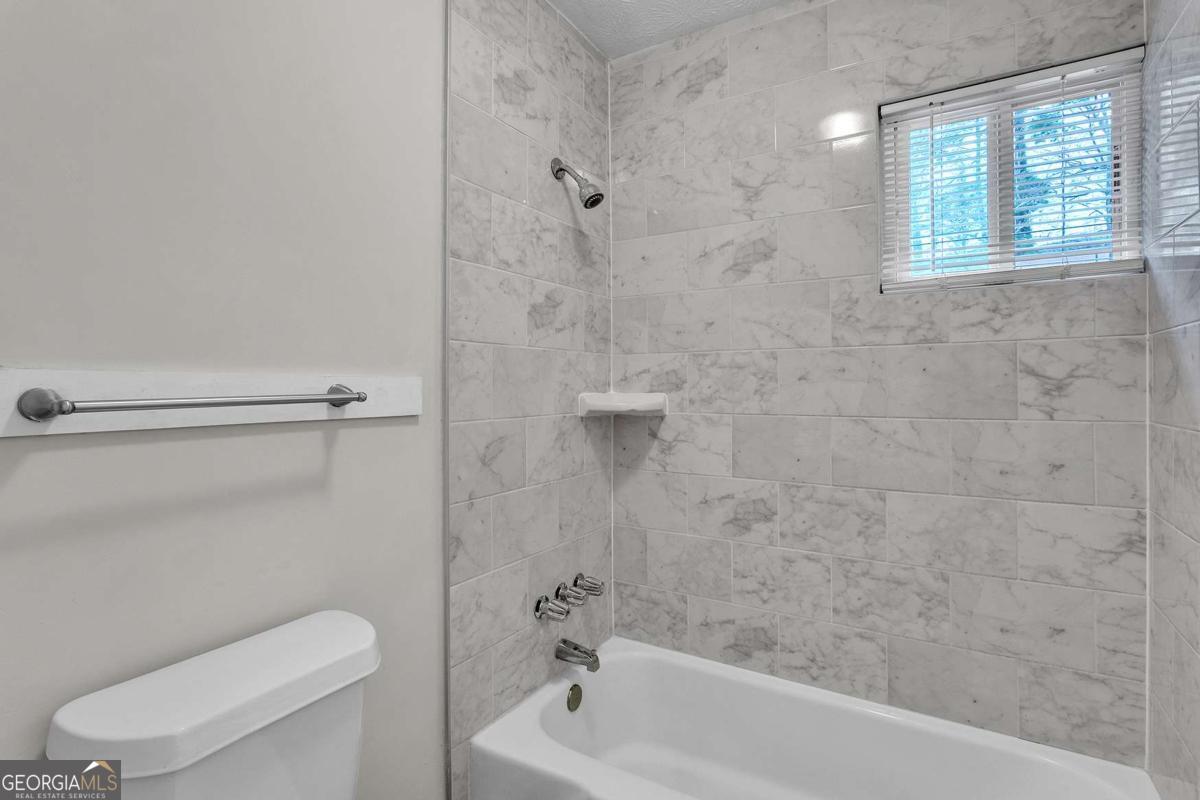 3243 Abbeywood Drive