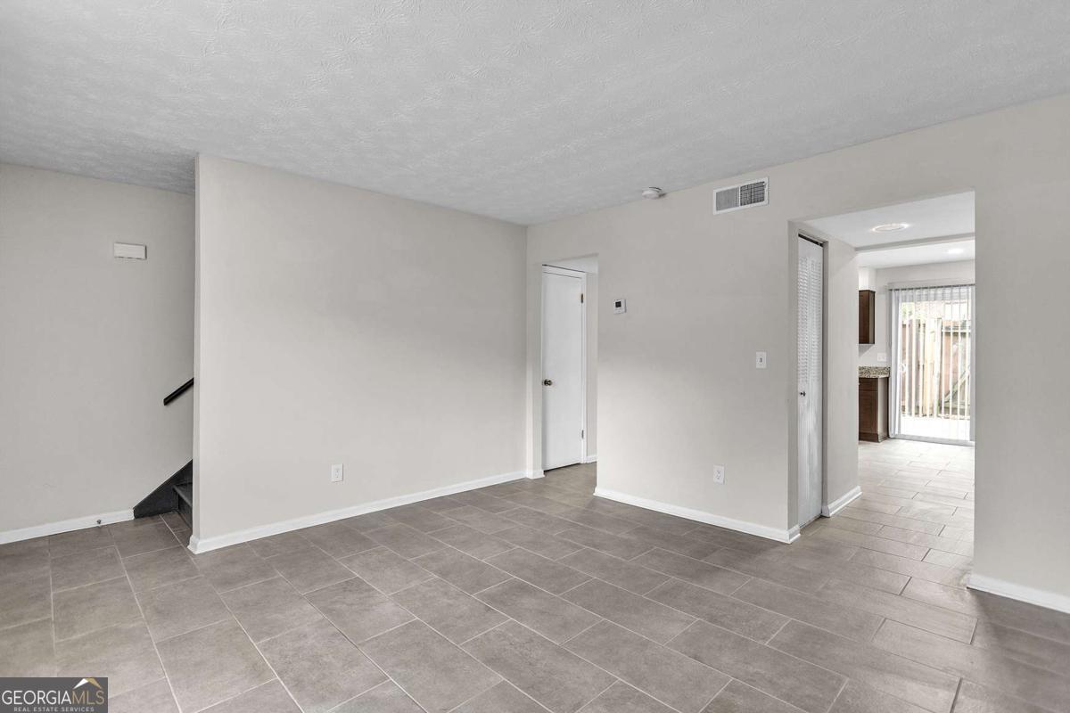 3243 Abbeywood Drive