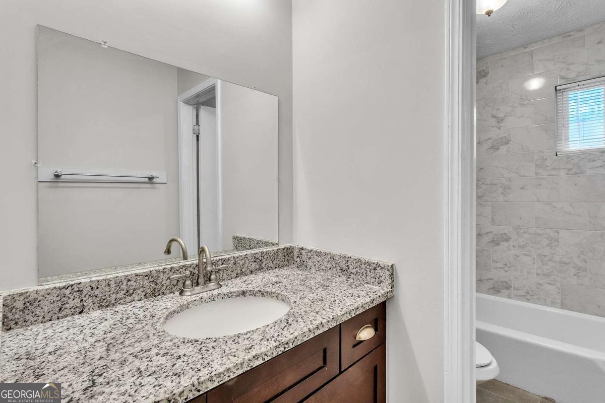 3243 Abbeywood Drive