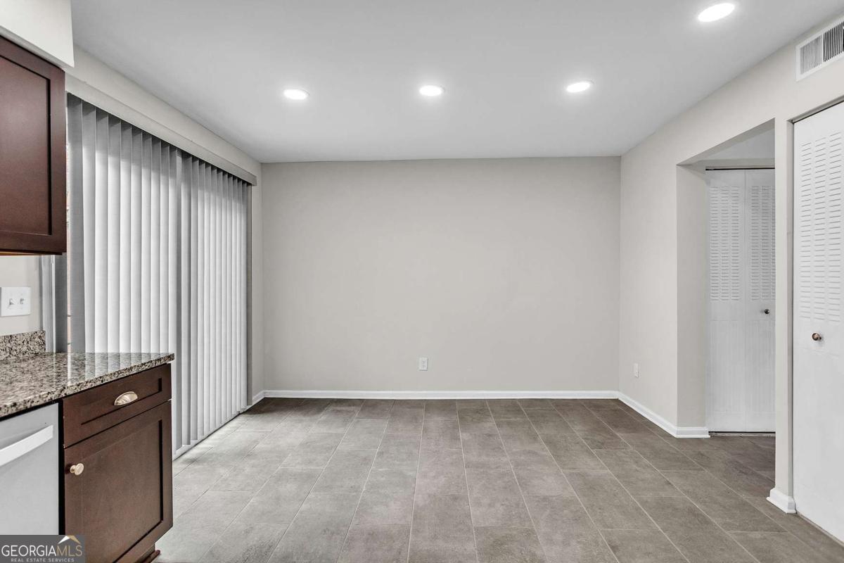 3243 Abbeywood Drive