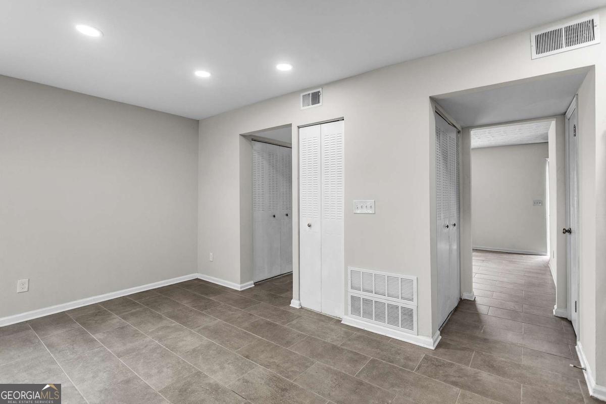 3243 Abbeywood Drive