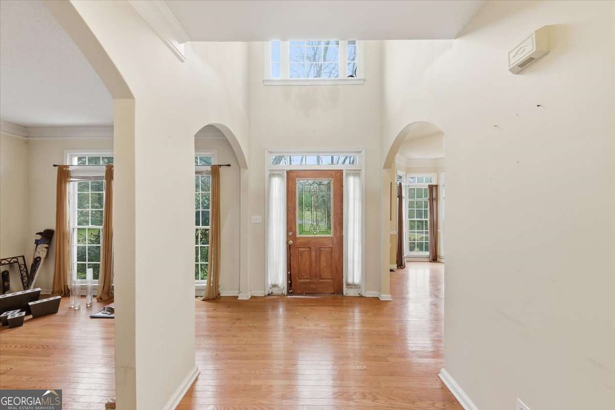 110 Varsailles Place