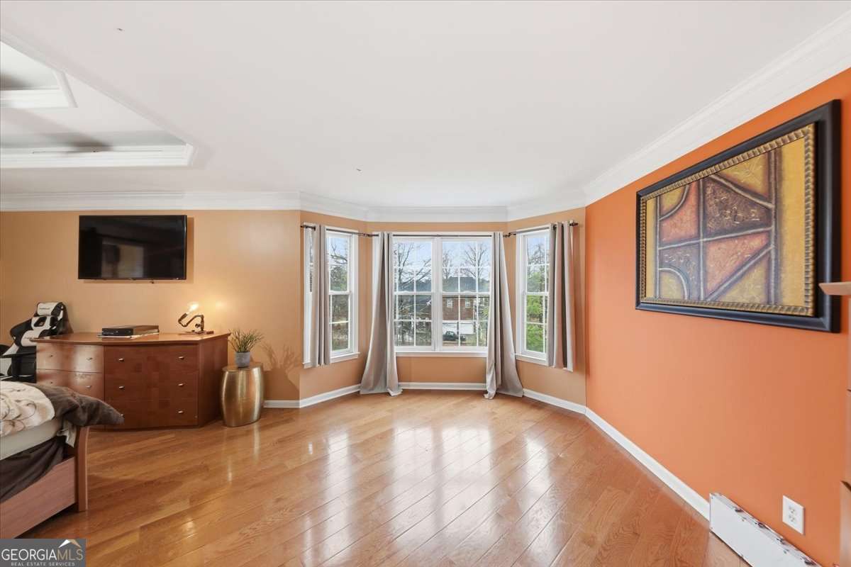 110 Varsailles Place