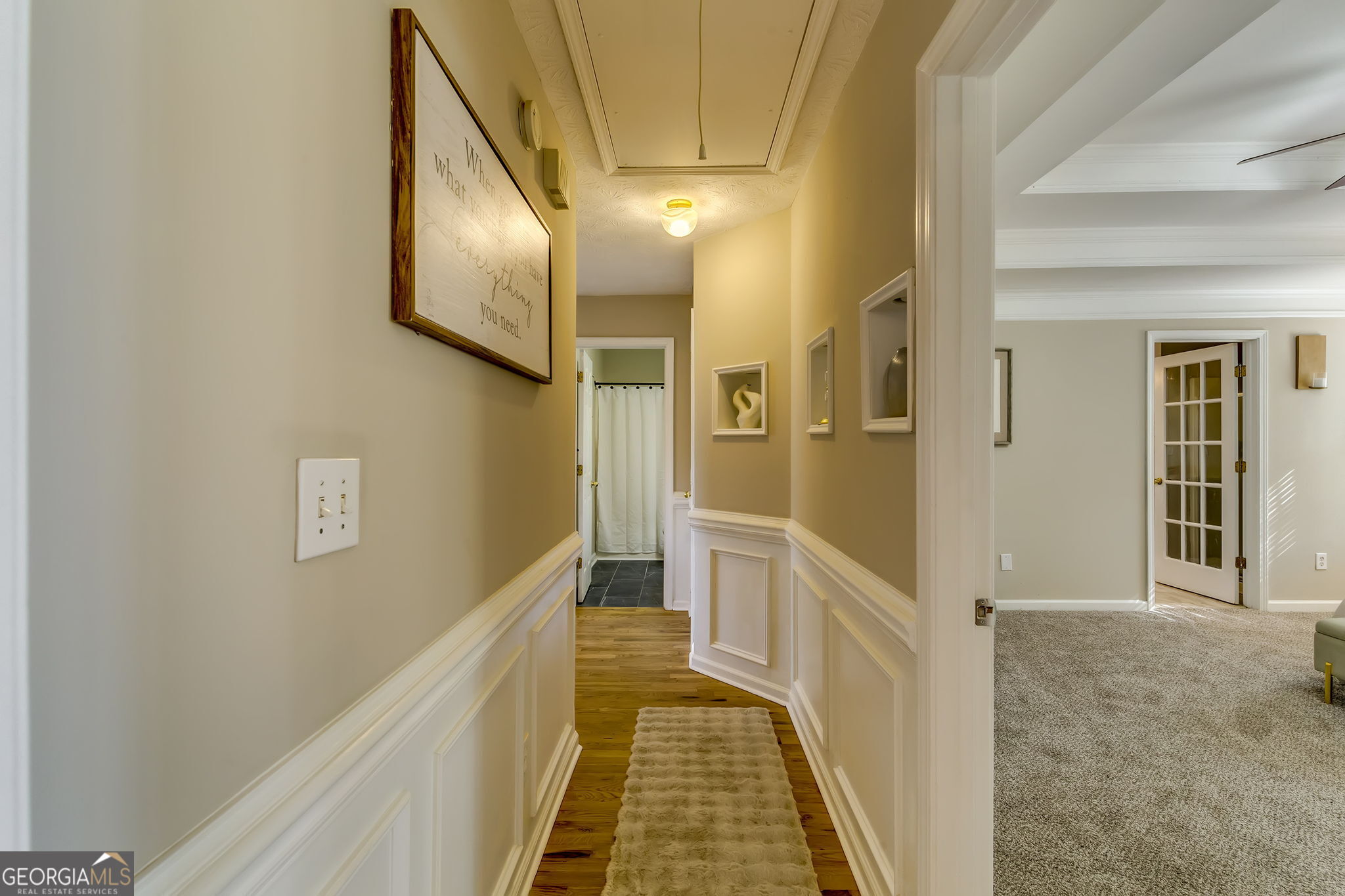 586 Ribbon Lane