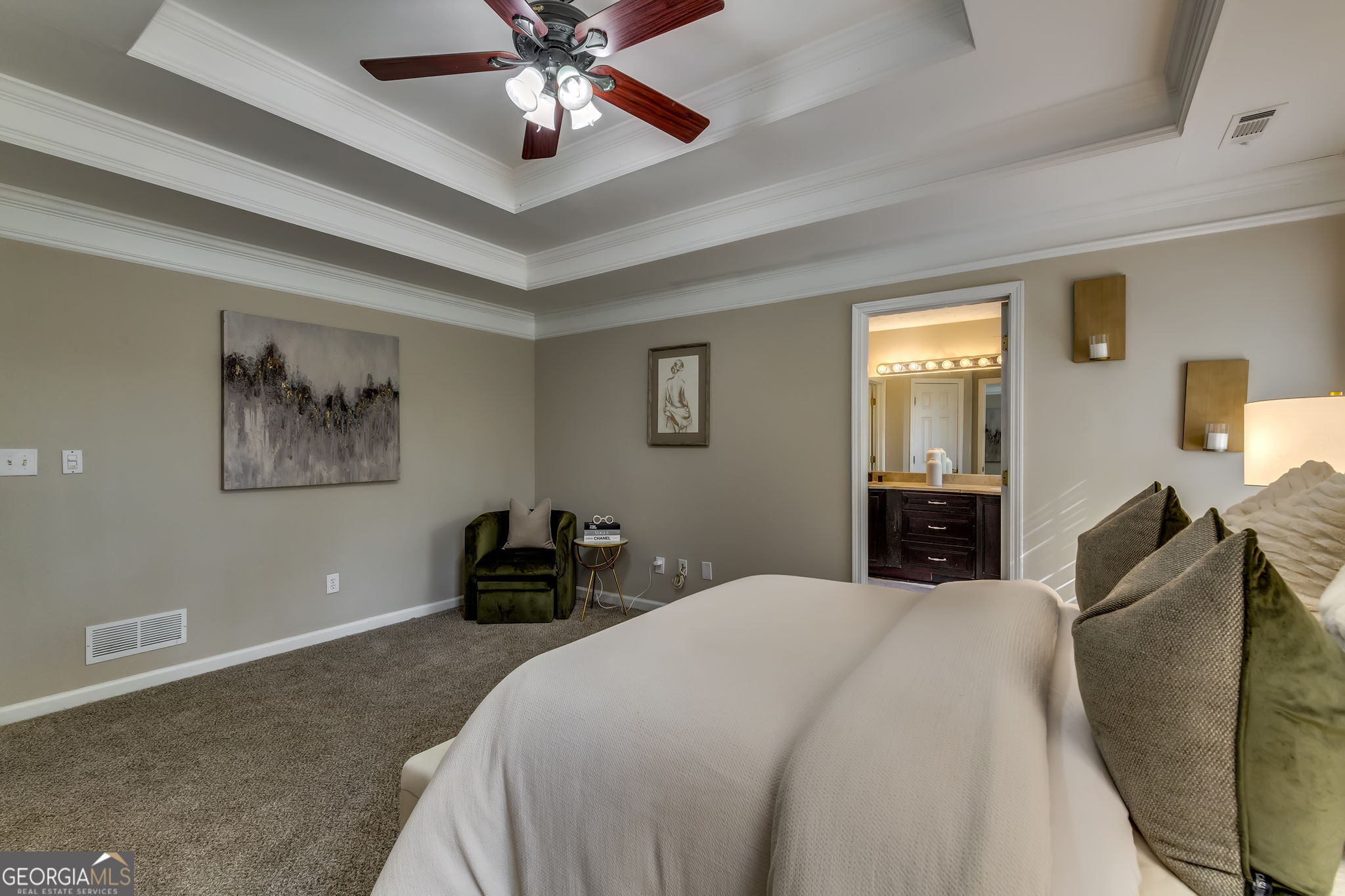 586 Ribbon Lane
