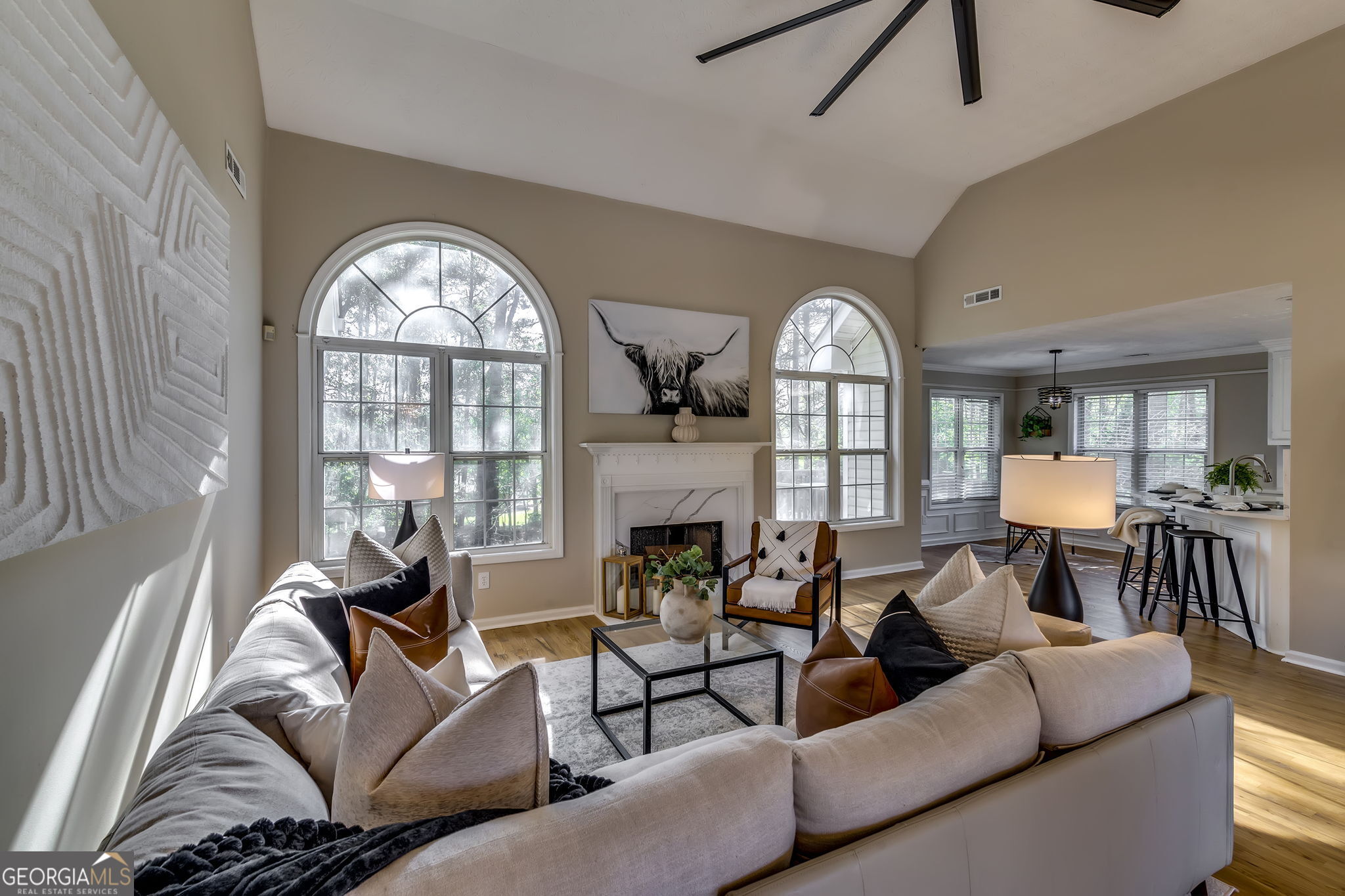 586 Ribbon Lane