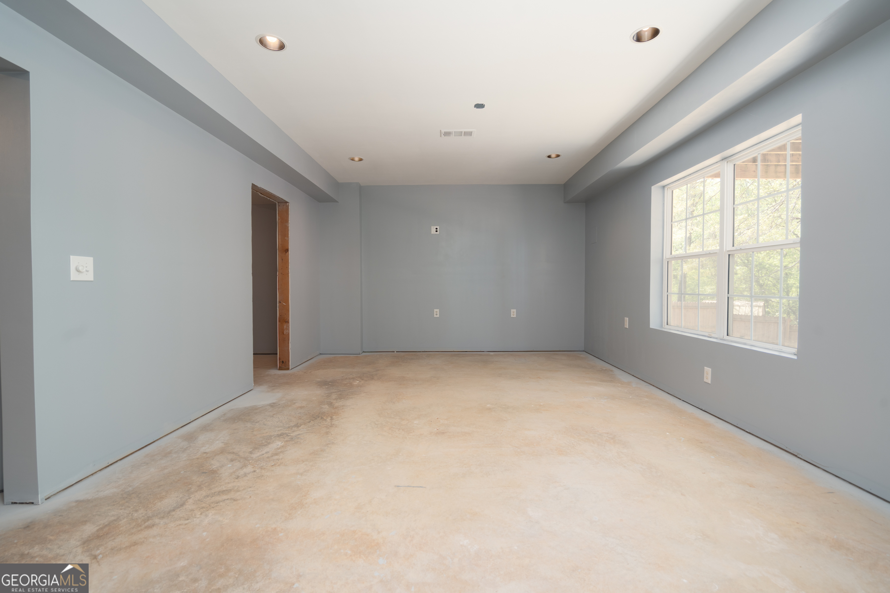 2651 Weatherstone Circle SE