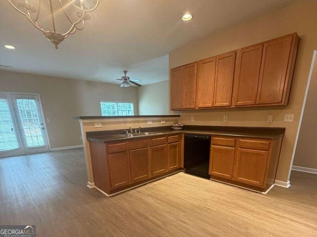 6959 Rogers Point