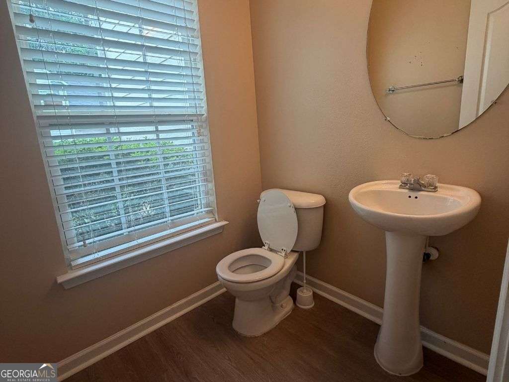 6959 Rogers Point