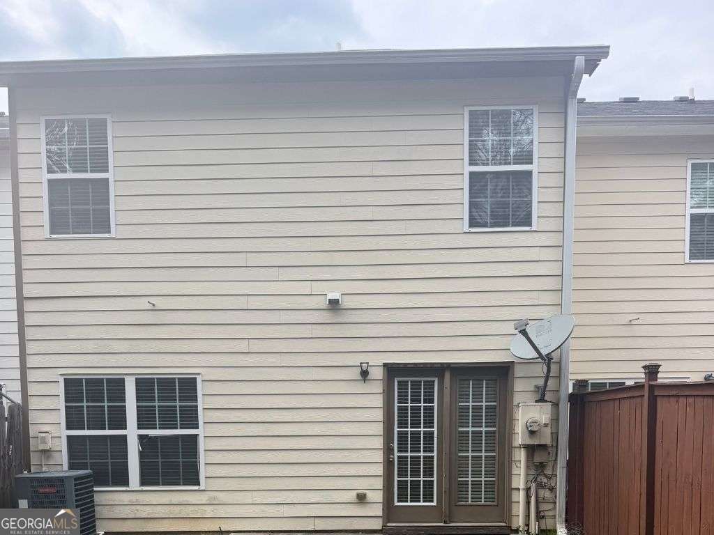 6959 Rogers Point