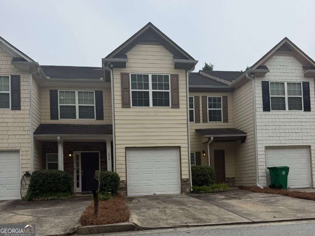6959 Rogers Point