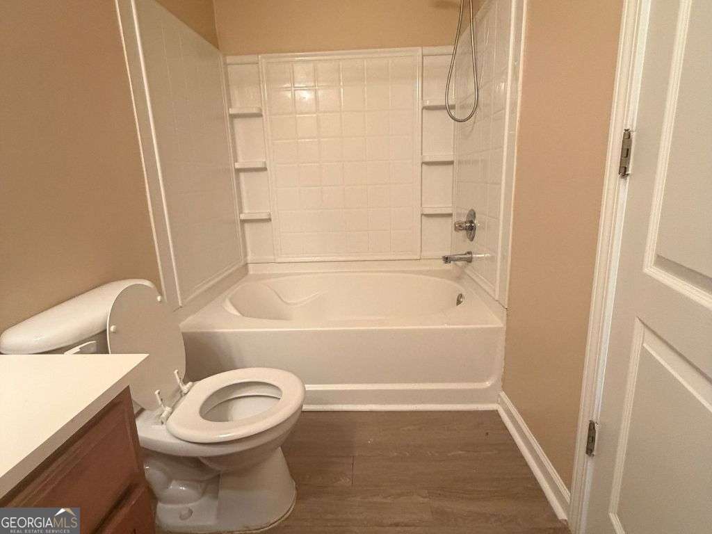 6959 Rogers Point