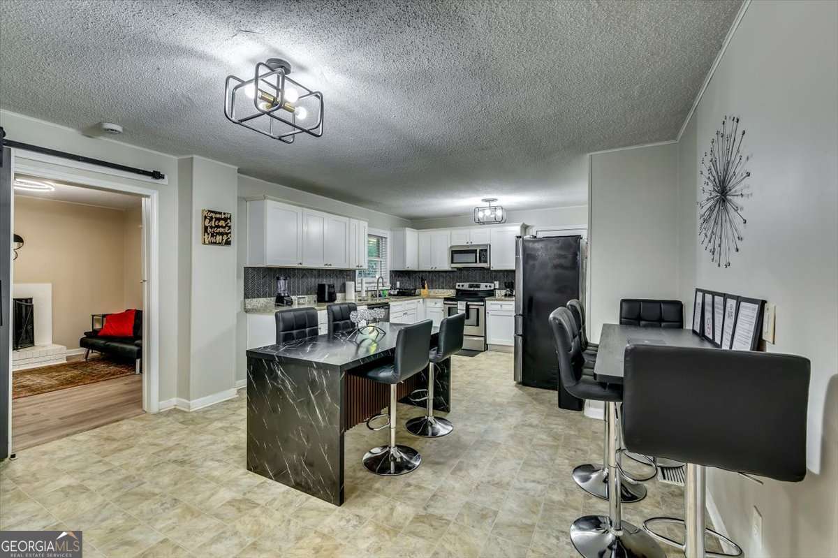3482 Scenic Drive