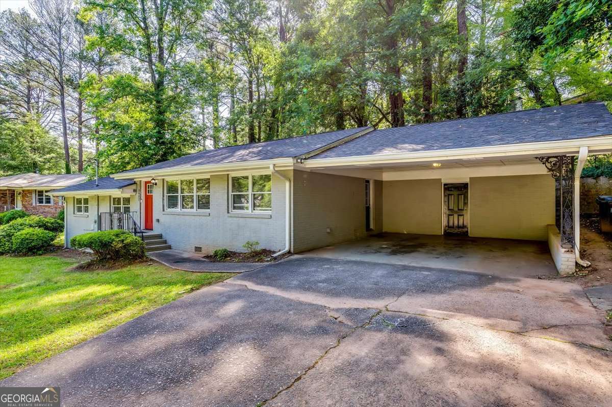 3482 Scenic Drive