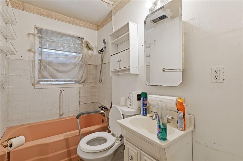 2243 Tiger Flowers Drive NW