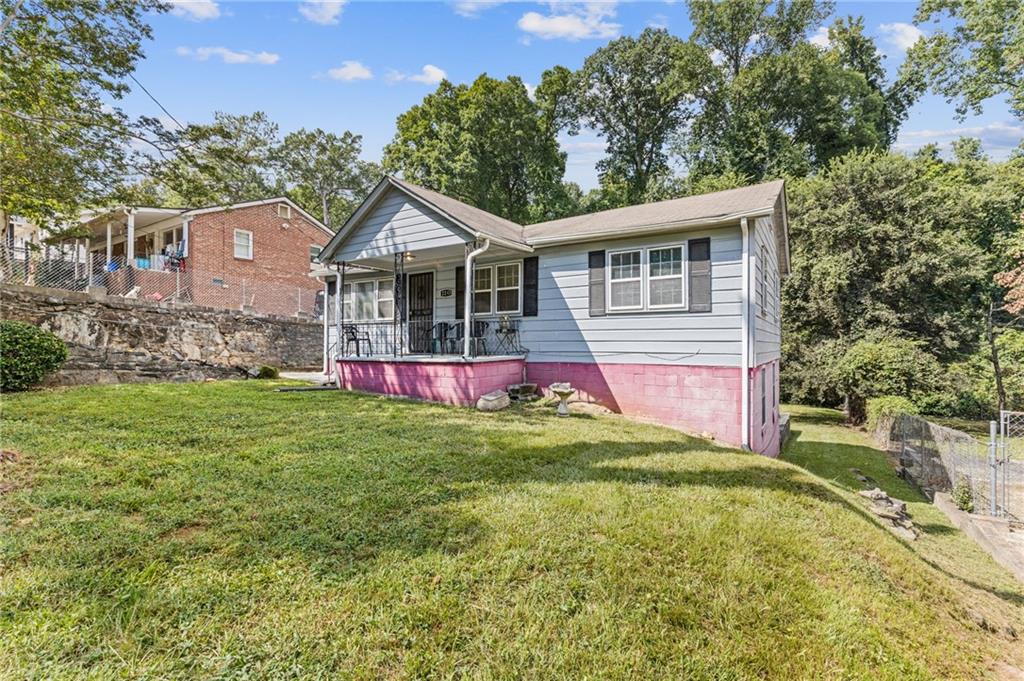 2243 Tiger Flowers Drive NW