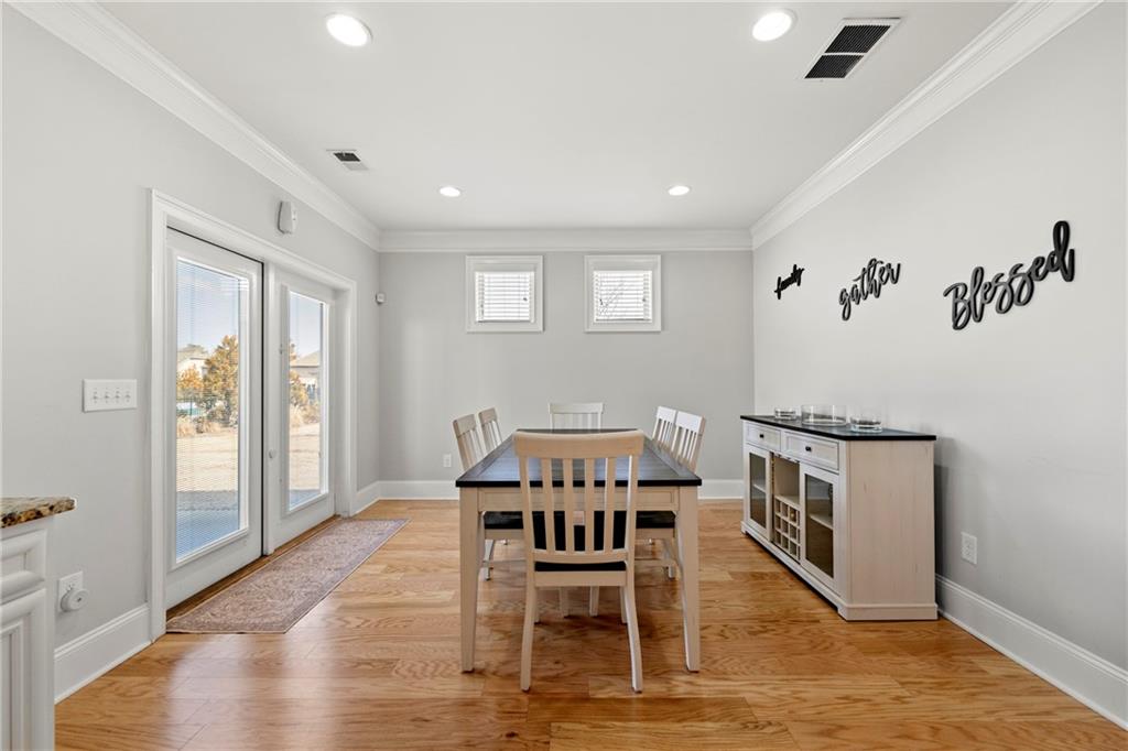 310 NW Brightfield Drive
