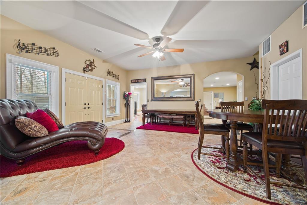 3591 Lochwolde Lane