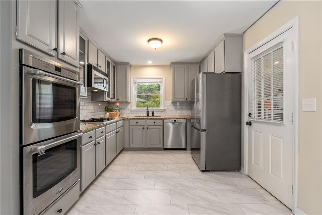 2600 Cohassett Court