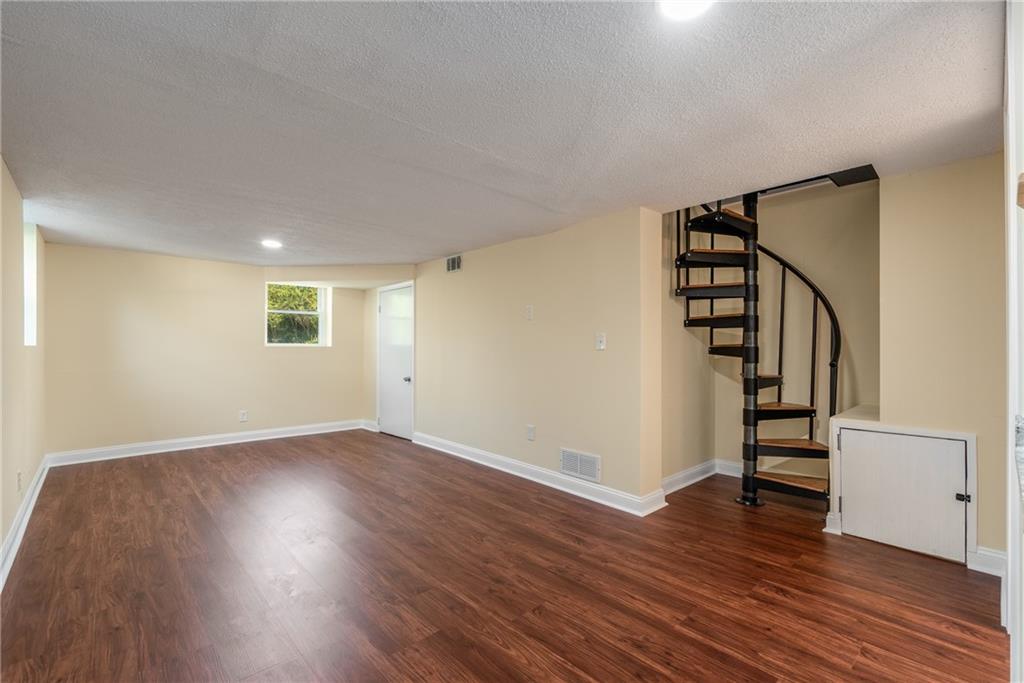 2600 Cohassett Court
