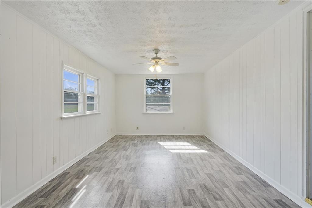 5205 Dunmoreland Court