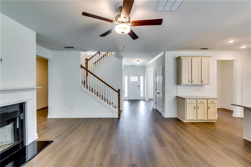 537 Principal Meridian Drive