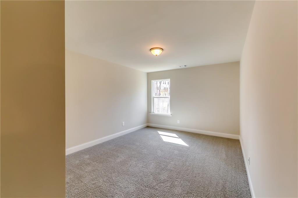 407 Shoals Trail