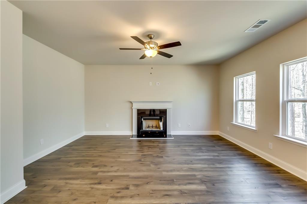 407 Shoals Trail