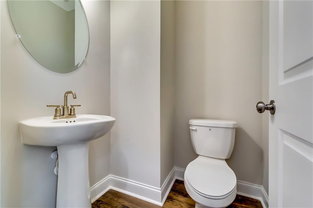 407 Shoals Trail