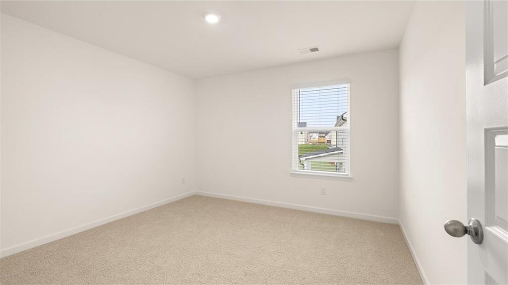 989 BLUE JUNIPER Circle