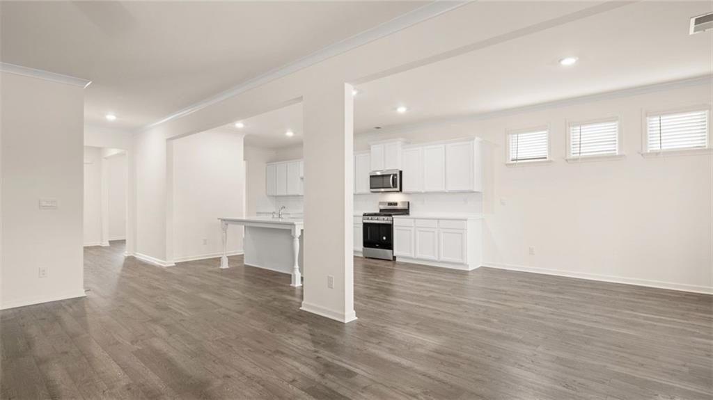989 BLUE JUNIPER Circle