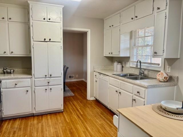 5470 Chanterella Court SW