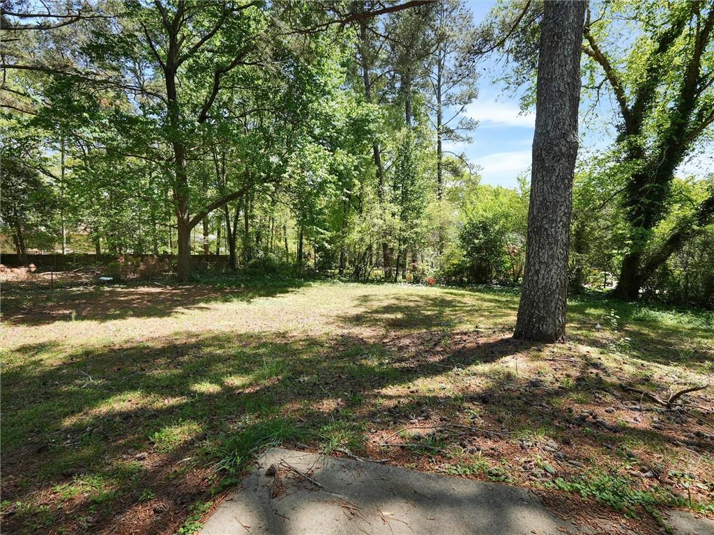 5470 Chanterella Court SW