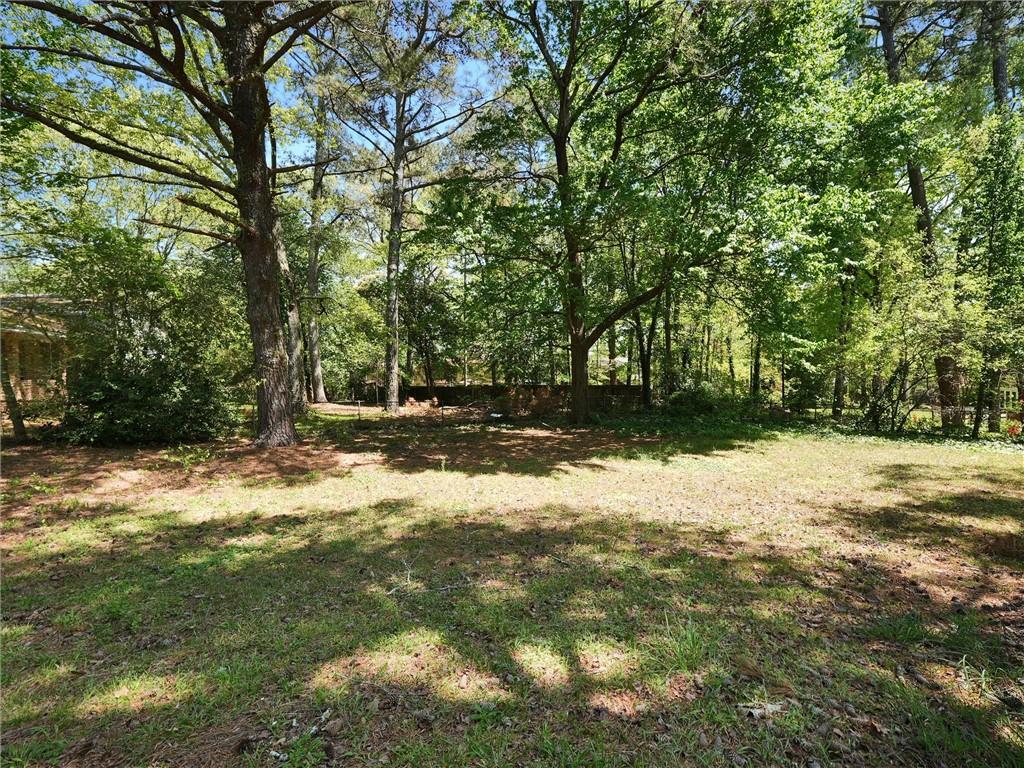 5470 Chanterella Court SW