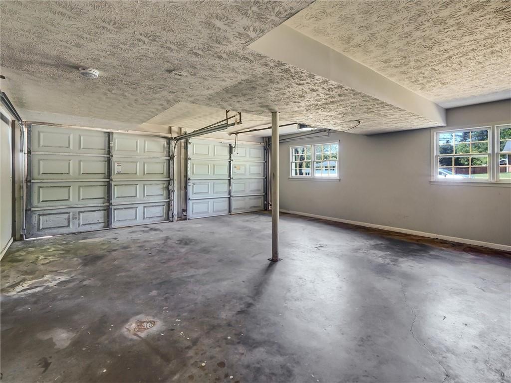 5470 Chanterella Court SW