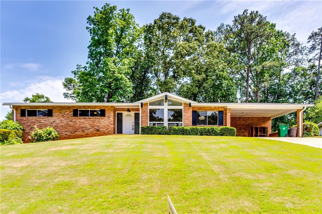 2668 Kings Park Circle