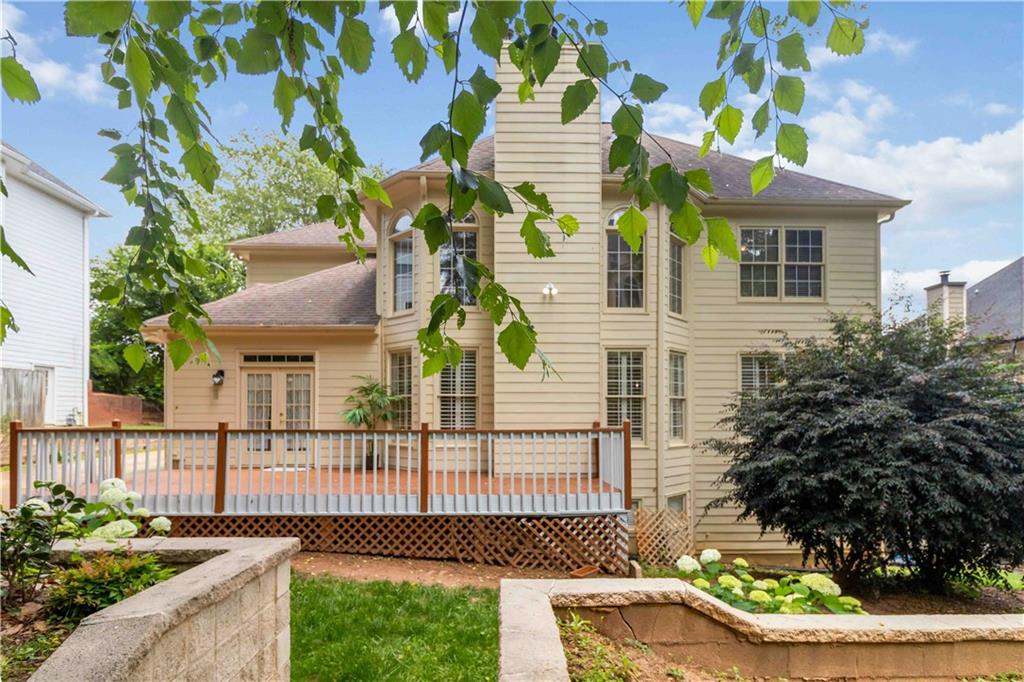 2280 Wildwood Lake Drive