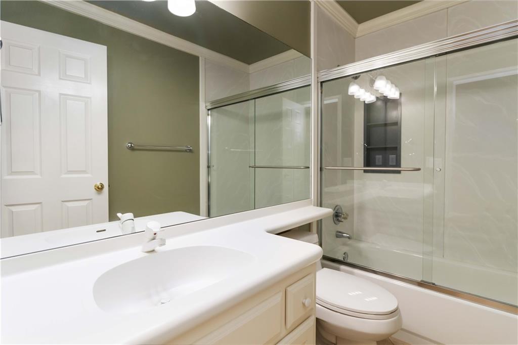 2280 Wildwood Lake Drive