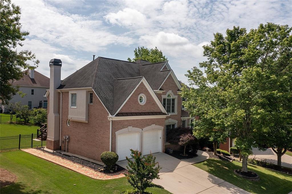 2484 Mossy Branch Drive