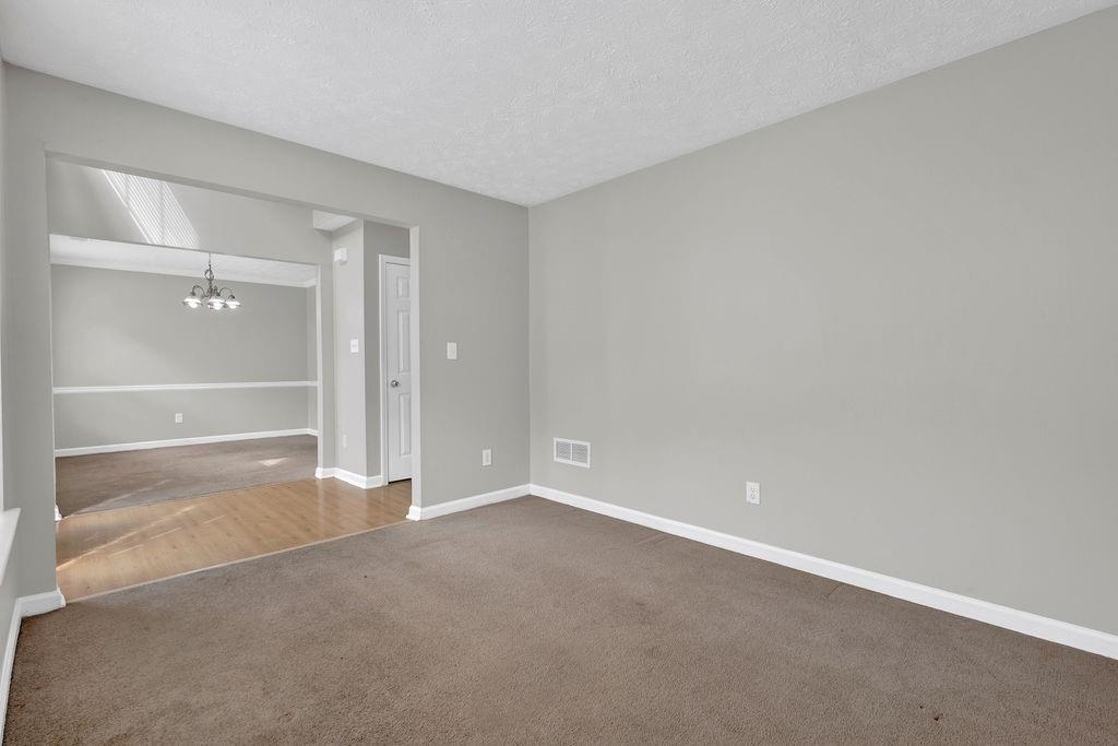 3822 River Ridge Court