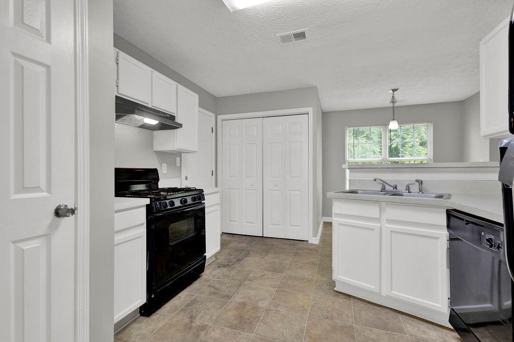 3822 River Ridge Court