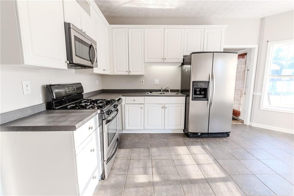 335 Wilma Court SW