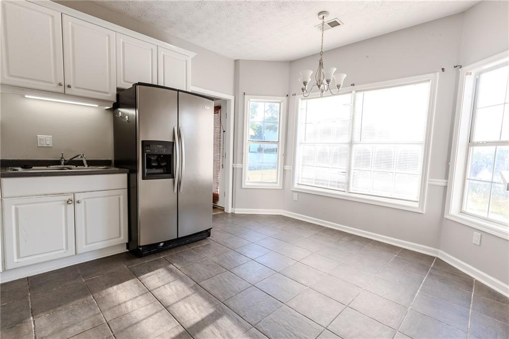 335 Wilma Court SW