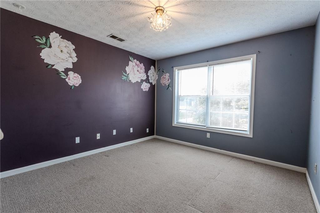 335 Wilma Court SW
