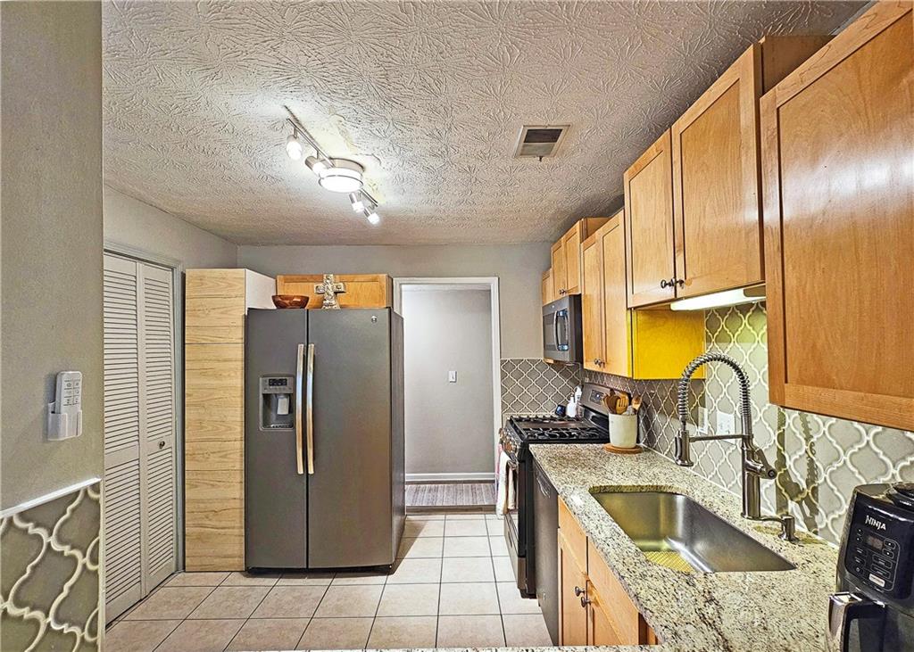 1202 Countryside Place
